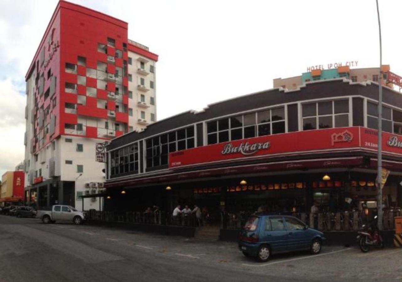 Hotel Regal Vista Ipoh Bagian luar foto