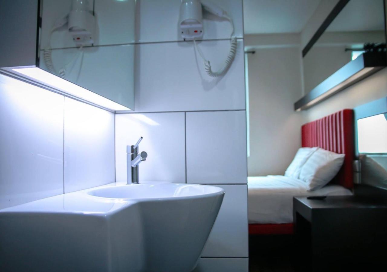 Hotel Regal Vista Ipoh Bagian luar foto