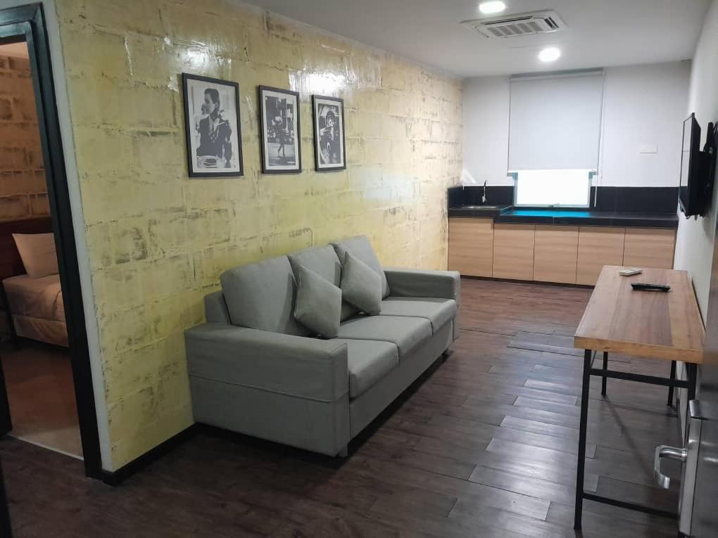 Hotel Regal Vista Ipoh Bagian luar foto