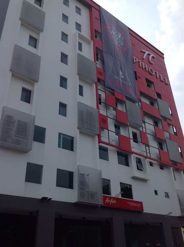 Hotel Regal Vista Ipoh Bagian luar foto